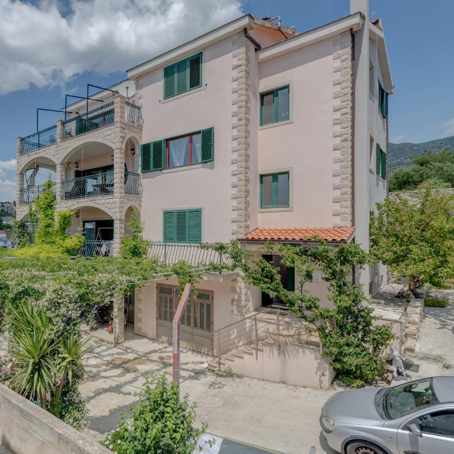 Apartman Aurelia Podstrana Bagian luar foto